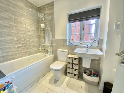 Redcar Road, Towcester - Photo 11
