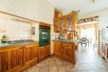 Kitchen/ Breakfast Room Kitchen/ Breakfast Room
