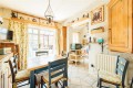 Kitchen/ Breakfast Room Kitchen/ Breakfast Room