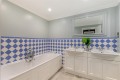8651198-interior17.jpg