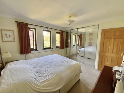 Parklands, Great Linford - Photo 6