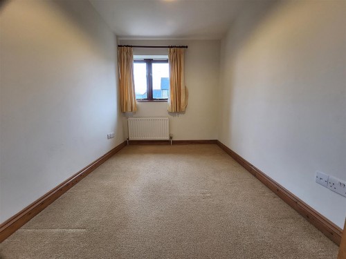 Bedroom 2.jpg