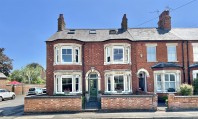 Click the photo for more details of 136, Stony Stratford, Wolverton Road
