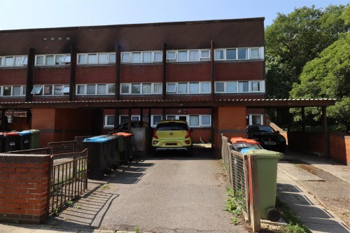 Woolmans, Fullers Slade, Milton Keynes - Photo 1