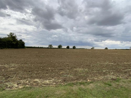 Westfield Avenue, Deanshanger, Milton Keynes - Photo 9 Westfield Avenue, Deanshanger, Milton Keynes - Photo 9