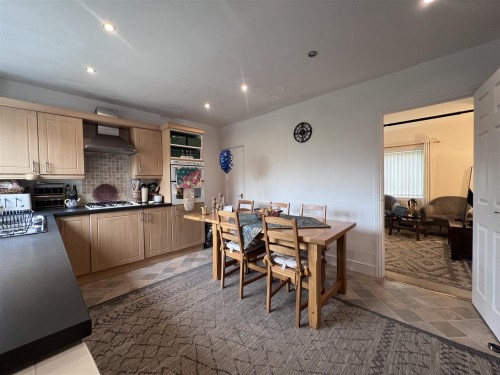Bradwell Road, Bradville, Milton Keynes - Photo 2