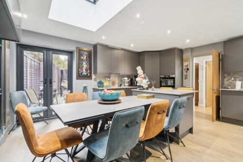 DSC06973 - 800px.jpg DSC06973 - 800px.jpg