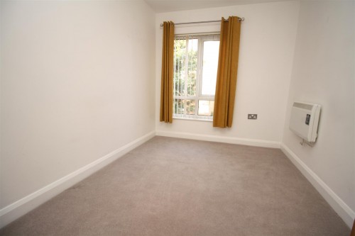 16 Bailsley Gdns bedroom 2.JPG 16 Bailsley Gdns bedroom 2.JPG