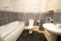 16 Bailsley Gdns bathroom.JPG