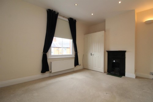 Bedroom 1.JPG