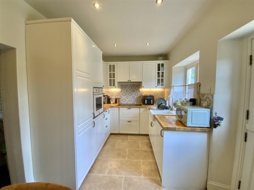 High Street, Potterspury, Towcester - Photo 6 High Street, Potterspury, Towcester - Photo 6