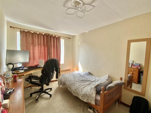 Burnet, Stantonbury - Photo 7