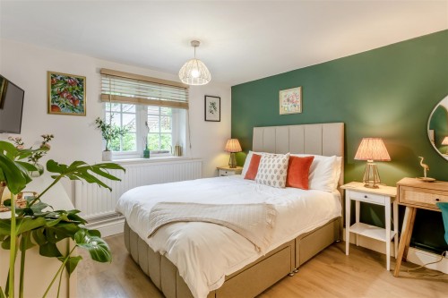 8657653-interior27.jpg