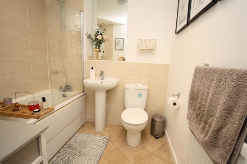 Millward Drive, Bletchley, Milton Keynes - Photo 23