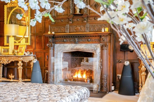8588477-interior14.jpg