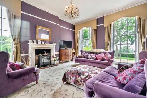 8608621-interior06.jpg 8608621-interior06.jpg