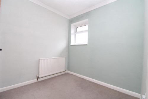 Bedroom 2.JPG