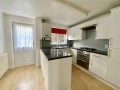 Lanthorn Close, Neath Hill - Thumbnail 4