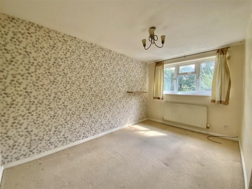 Lanthorn Close, Neath Hill - Photo 7