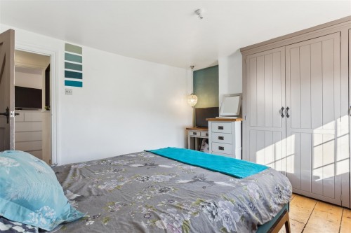 Vicarage Road, Bradwell, Milton Keynes - Photo 11