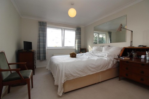 Bedroom 1.JPG