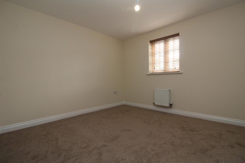 Bedroom 2.JPG