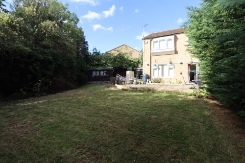Great Denson, Eaglestone, Milton Keynes - Photo 12