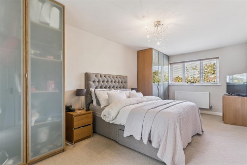 Attingham Hill, Great Holm, Milton Keynes - Photo 14