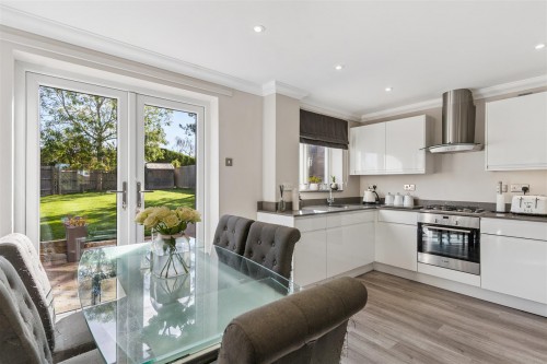 Attingham Hill, Great Holm, Milton Keynes - Photo 9 Attingham Hill, Great Holm, Milton Keynes - Photo 9