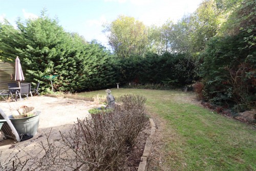 Great Denson, Eaglestone, Milton Keynes - Photo 14 Great Denson, Eaglestone, Milton Keynes - Photo 14