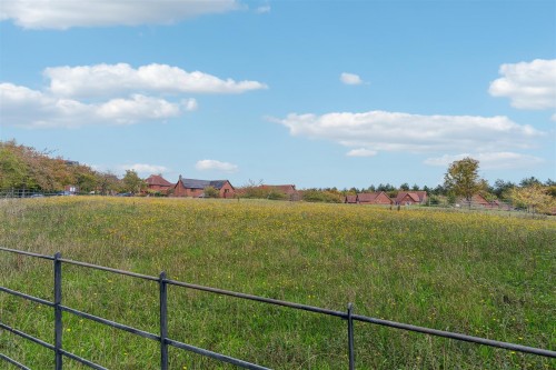 Aldrich Drive, Willen - Photo 26