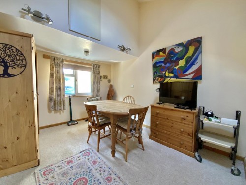 Bedroom 1 (Ground Floor)