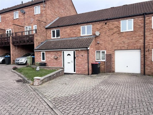 Taylors Mews, Neath Hill, Milton Keynes - Photo 1
