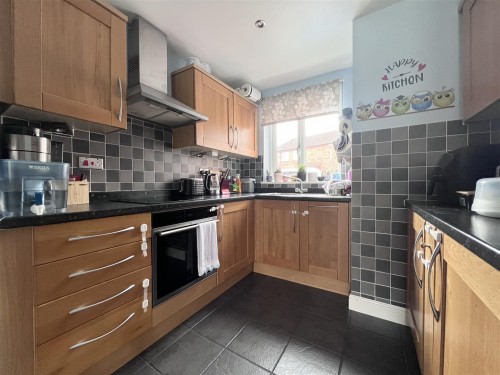 Taylors Mews, Neath Hill, Milton Keynes - Photo 4