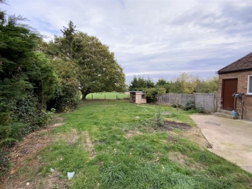 Large Gardens Large Gardens