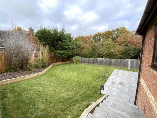 Guest Gardens, New Bradwell - Photo 22