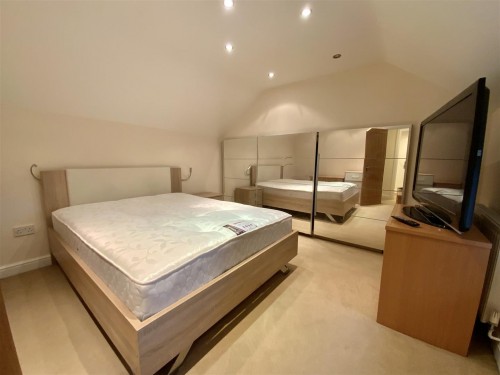 High Street, Haversham, Milton Keynes - Photo 11