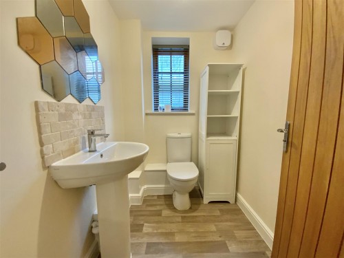 High Street, Haversham, Milton Keynes - Photo 10