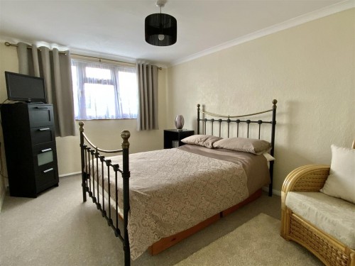 Bedroom 2 (First Floor) Bedroom 2 (First Floor)