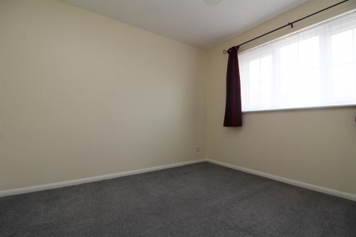 Bedroom 2.JPG