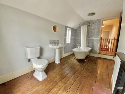 Large Bathroom