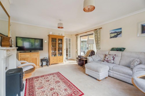 DSC06495-94982c54c8fbdf4f3af6b6186ec86f2d - 800px.