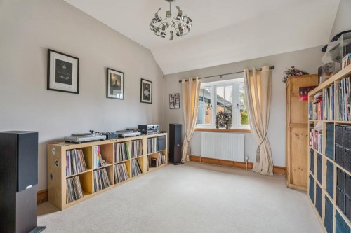 DSC06733-6aad23c2efe3e64e44cc789206345c97 - 800px. DSC06733-6aad23c2efe3e64e44cc789206345c97 - 800px.