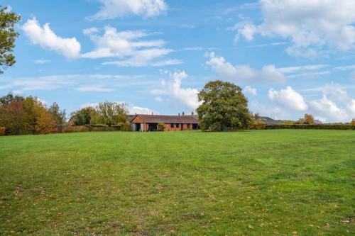 DSC06817-85bff3f06361d952aa38e342b5f790a4 - 800px. DSC06817-85bff3f06361d952aa38e342b5f790a4 - 800px.