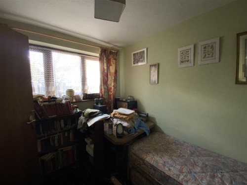 Bedroom 2 (ground floor) Bedroom 2 (ground floor)