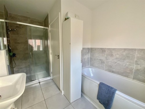 Newbury Street, Towcester - Photo 17