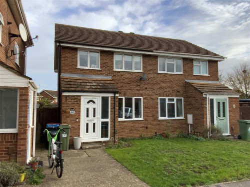 Petersham Close, Newport Pagnell - Photo 1 Petersham Close, Newport Pagnell - Photo 1