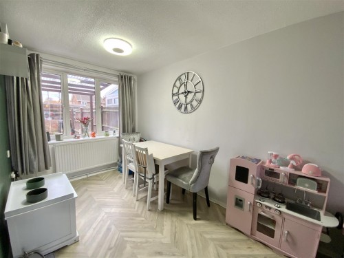 Petersham Close, Newport Pagnell - Photo 4 Petersham Close, Newport Pagnell - Photo 4