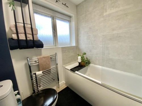 Petersham Close, Newport Pagnell - Photo 10