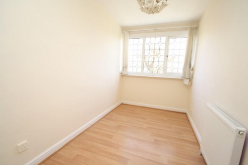 20 Cullen bed 3 (Custom).JPG 20 Cullen bed 3 (Custom).JPG